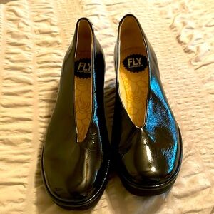 Fly London Yaz Wedge Heel Patent Leather Slip On, size 39 (European size)